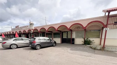 Flexibel lokal med bra skyltläge i Bergsåker