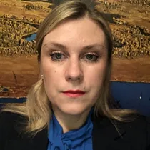 Anne söker kontor eller lager för uthyrning i Botkyrka, Sundbyberg eller Kungsholmen m.fl.